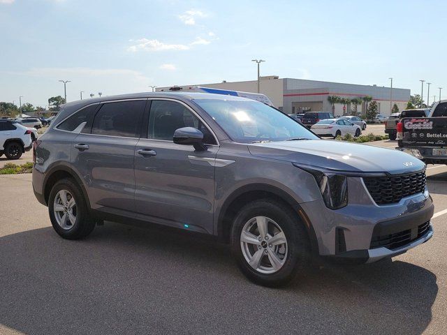 2025 Kia Sorento LX