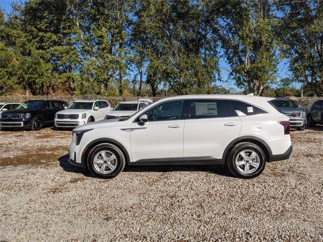 2025 Kia Sorento LX