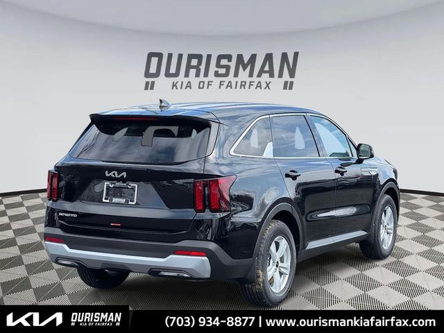 2025 Kia Sorento LX