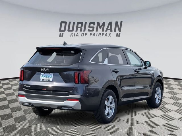 2025 Kia Sorento LX