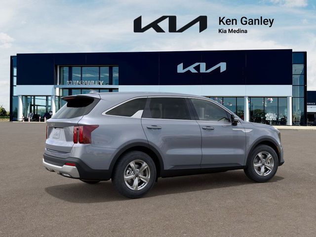 2025 Kia Sorento LX