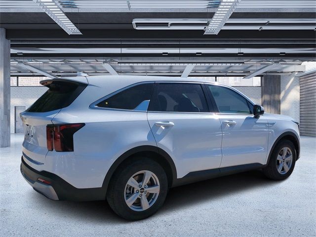 2025 Kia Sorento LX