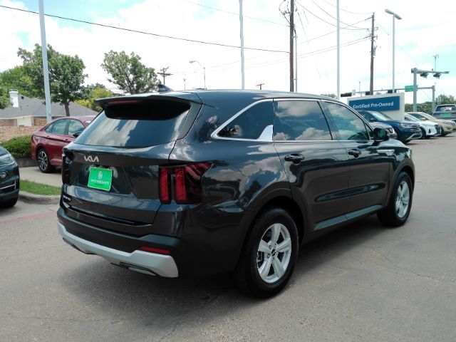 2025 Kia Sorento LX