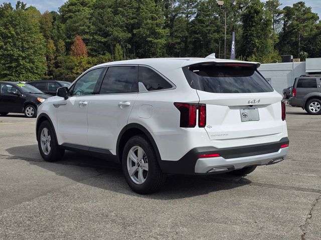 2025 Kia Sorento LX