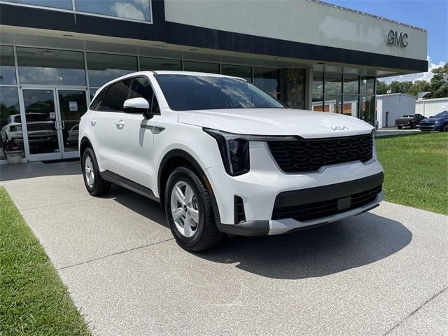 2025 Kia Sorento LX