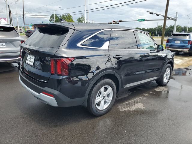 2025 Kia Sorento LX