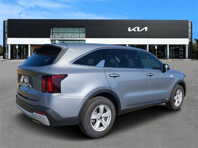 2025 Kia Sorento LX