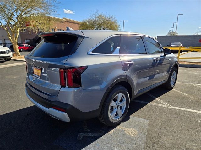 2025 Kia Sorento LX