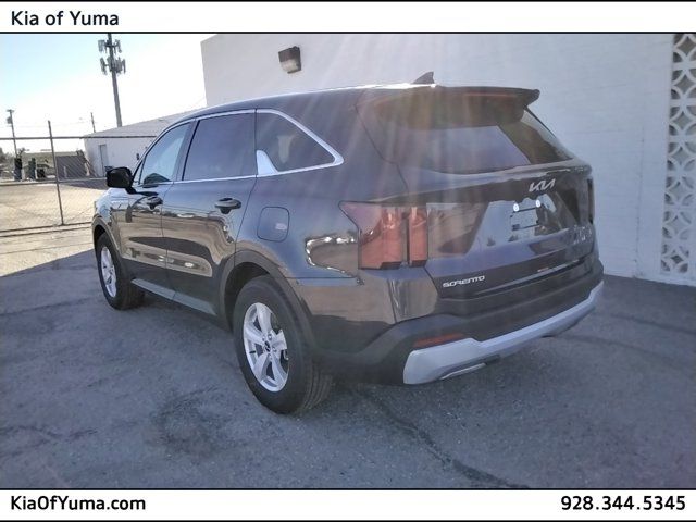 2025 Kia Sorento LX