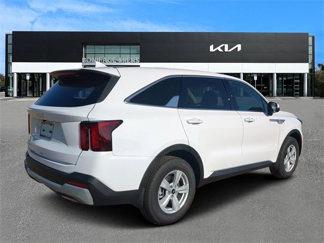 2025 Kia Sorento LX