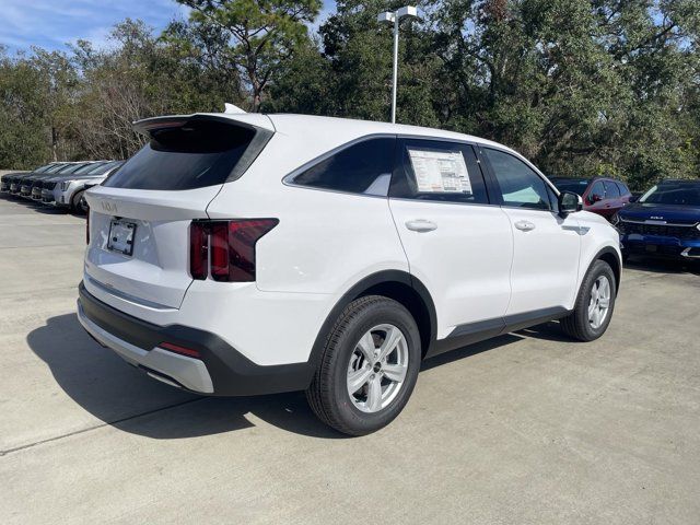 2025 Kia Sorento LX