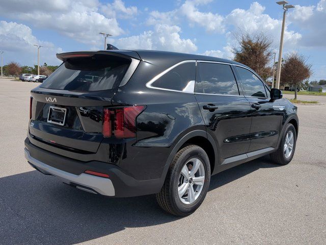 2025 Kia Sorento LX