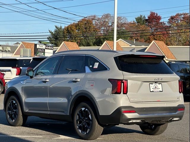 2025 Kia Sorento S