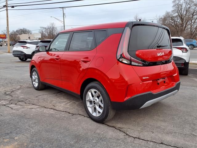 2025 Kia Soul LX