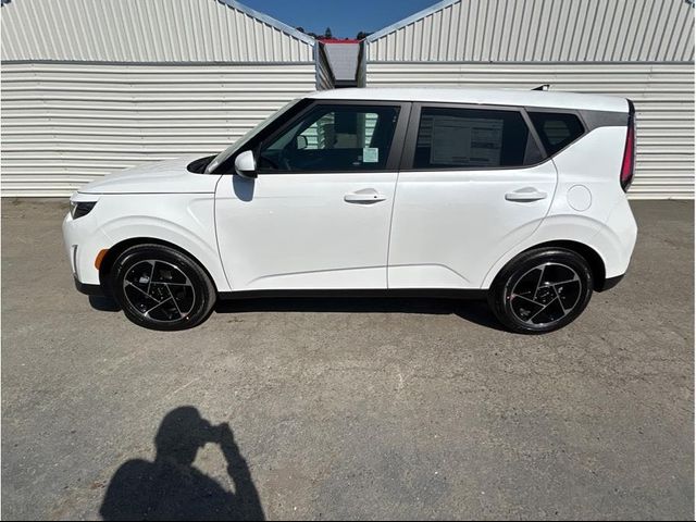 2025 Kia Soul EX