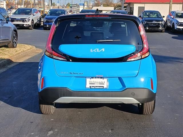 2025 Kia Soul LX