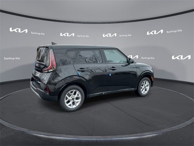 2025 Kia Soul LX