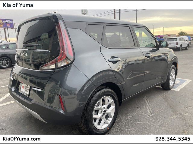 2025 Kia Soul LX