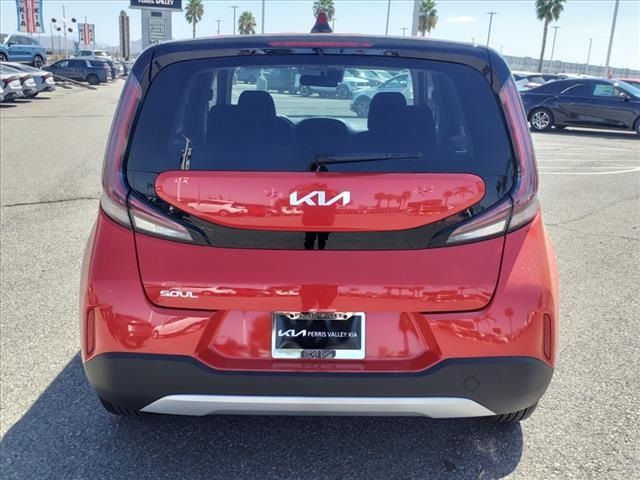 2025 Kia Soul LX