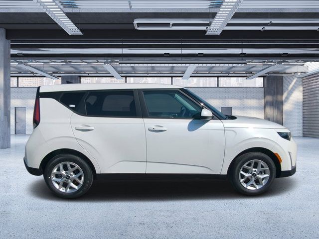 2025 Kia Soul S