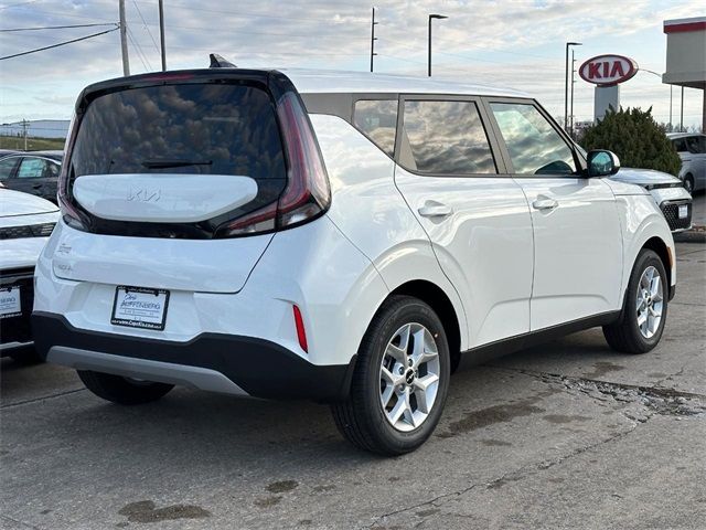 2025 Kia Soul LX