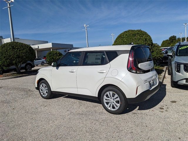 2025 Kia Soul LX