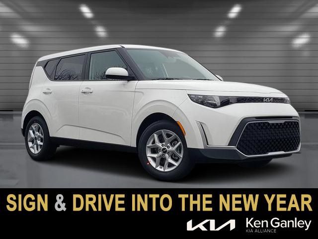 2025 Kia Soul S