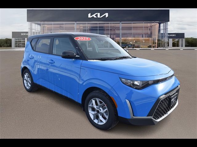 2025 Kia Soul S