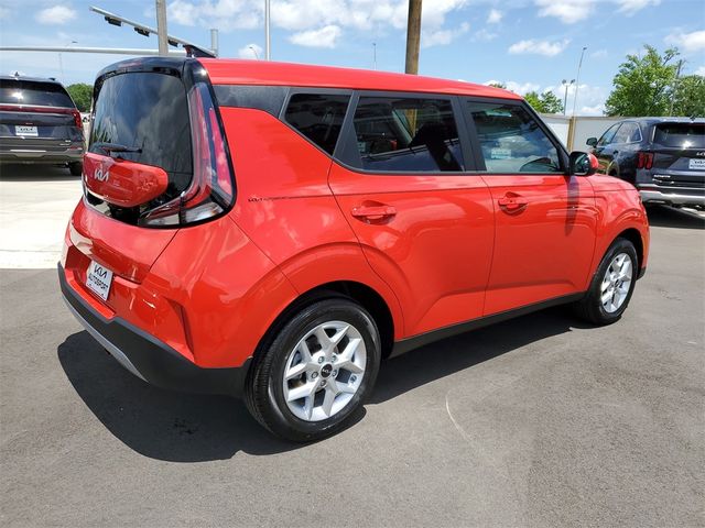 2025 Kia Soul S