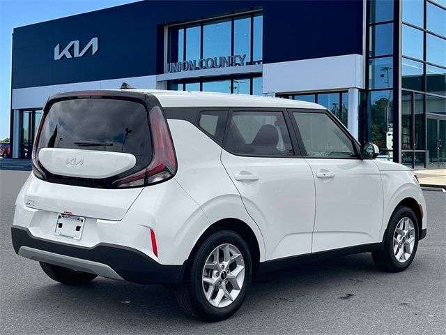 2025 Kia Soul S