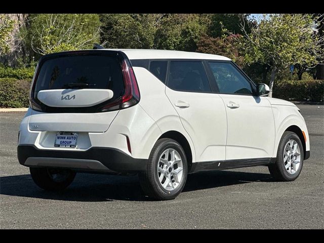 2025 Kia Soul S