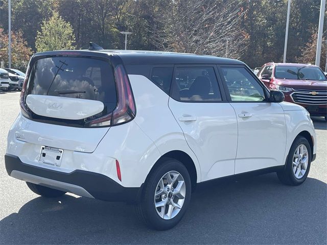 2025 Kia Soul S