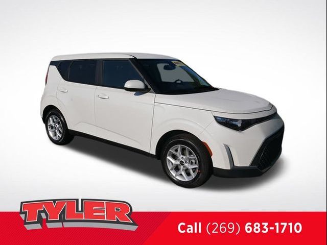 2025 Kia Soul S