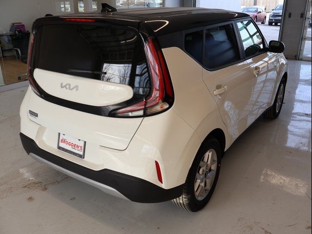 2025 Kia Soul S