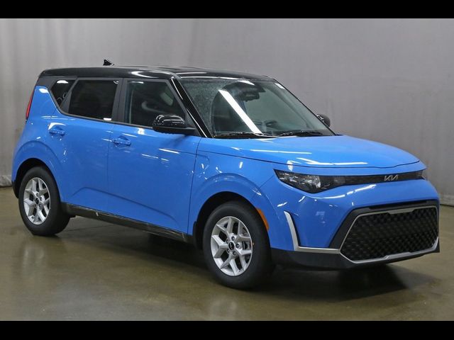 2025 Kia Soul S