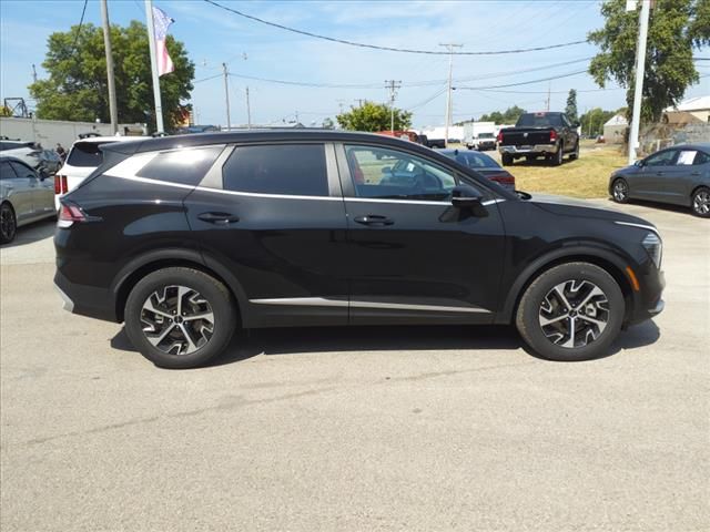 2025 Kia Sportage EX