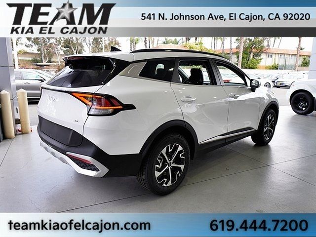 2025 Kia Sportage EX