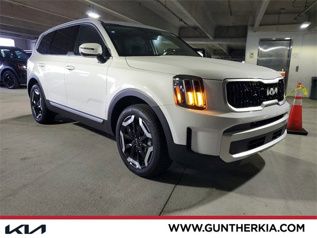 2025 Kia Telluride EX