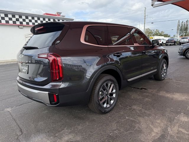 2025 Kia Telluride LX