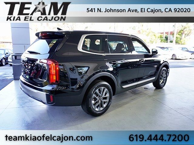 2025 Kia Telluride LX