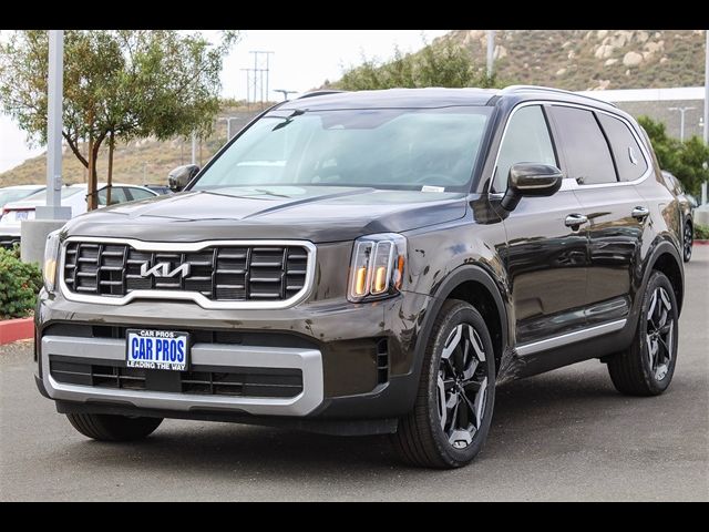 2025 Kia Telluride S