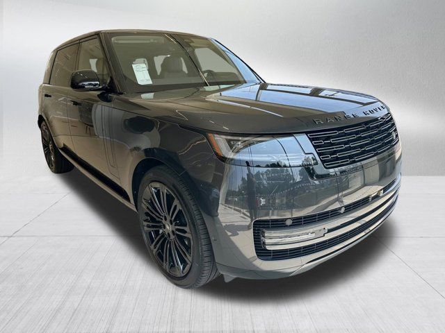 2025 Land Rover Range Rover SE