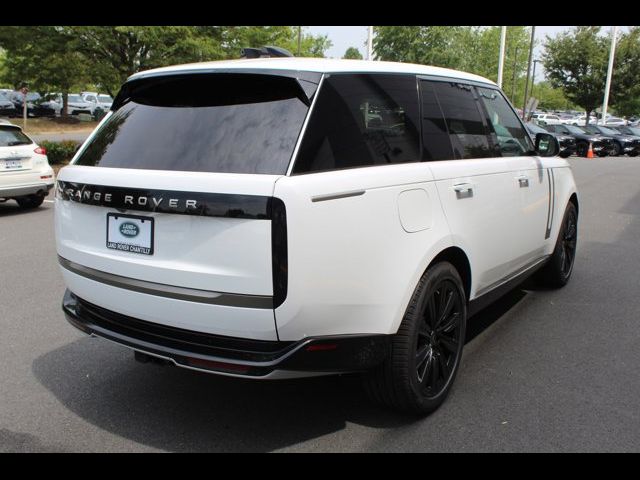 2025 Land Rover Range Rover SE