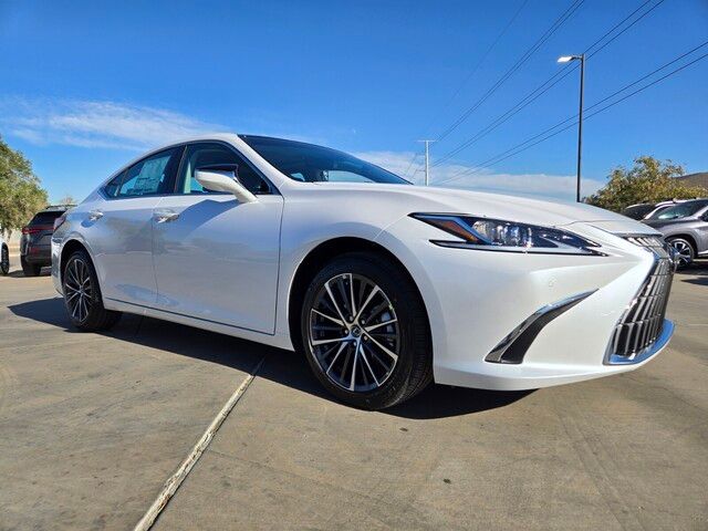 2025 Lexus ES 350