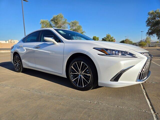 2025 Lexus ES 350