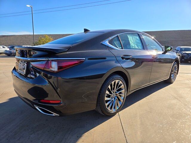 2025 Lexus ES 350 Luxury