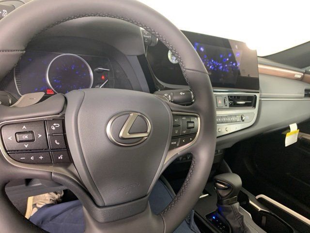 2025 Lexus ES 350