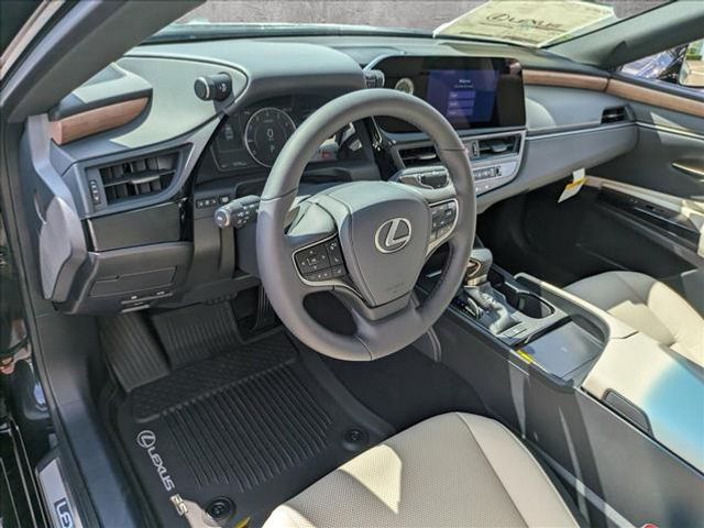 2025 Lexus ES 350