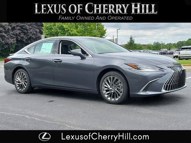 2025 Lexus ES 300h Ultra Luxury