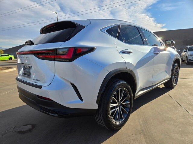 2025 Lexus NX 350h Premium